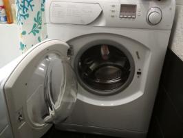Rezultāts tīrīšanas veļas mašīna citronskābi