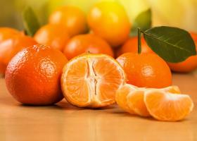 Kā izvēlēties drošus mandarīnus