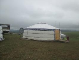 Kā aprīkot mongoļu yurt un viņas vizītes rezultātus vietējā festivālā
